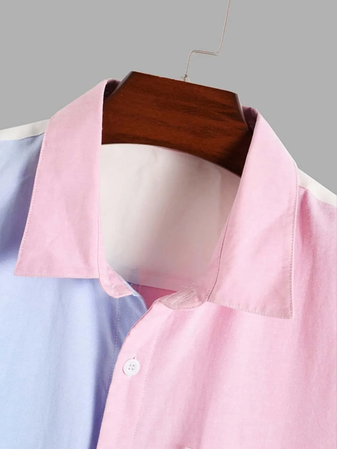 WDIRARA Men's Colorblock Button Down Short Sleeve Pocket Front Shirt Tops