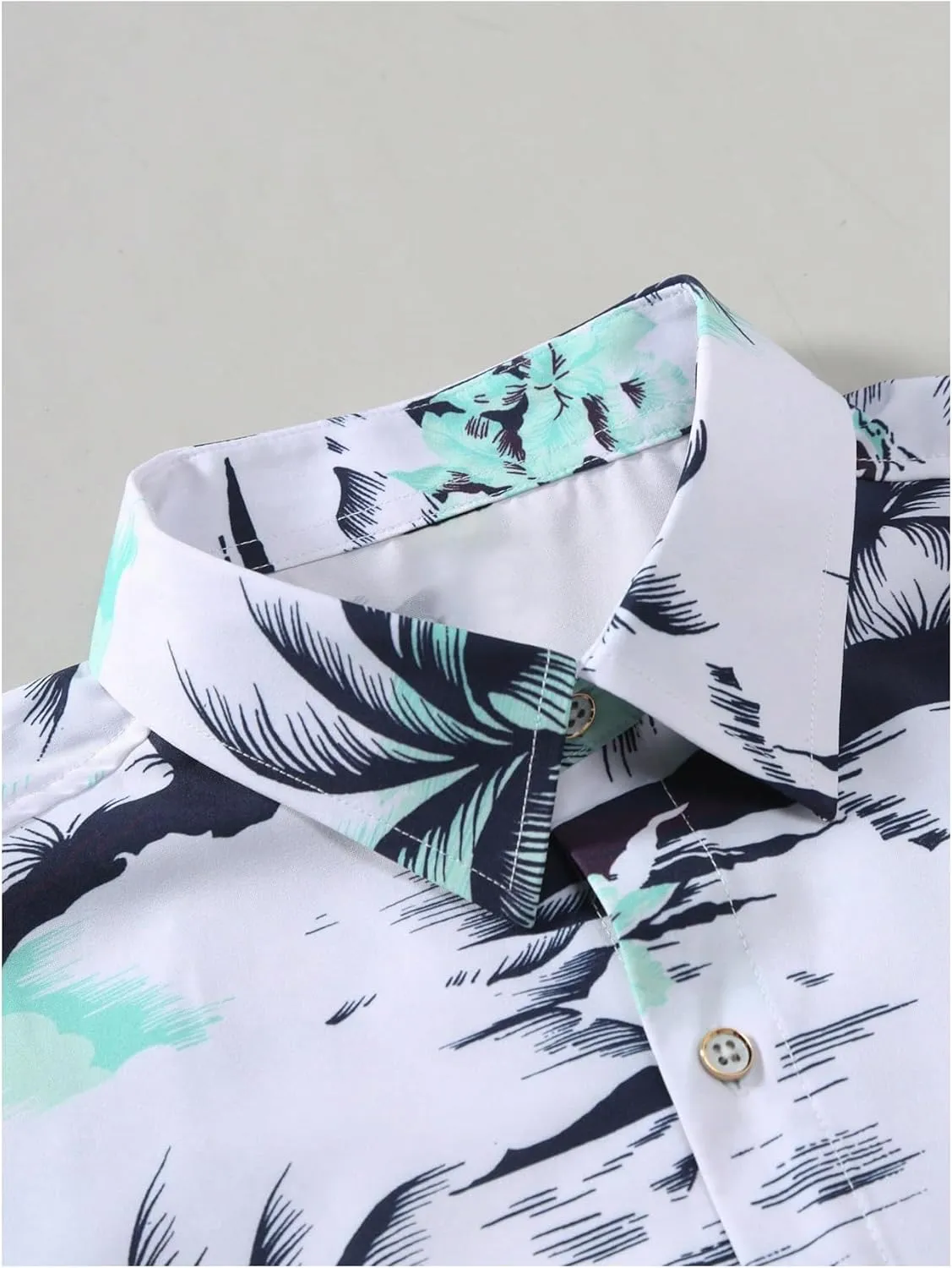 WDIRARA Men's Colorblock Button Down Short Sleeve Pocket Front Shirt Tops